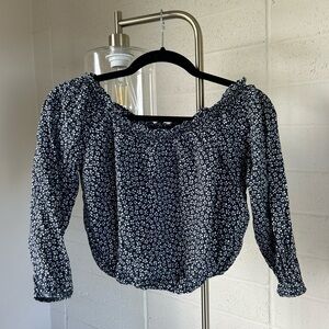 BRANDY MELVILLE off the shoulder floral blouse